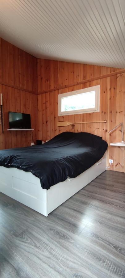 Chalet Du Bonheur - La Jenny Naturist Area 르 포르게 외부 사진