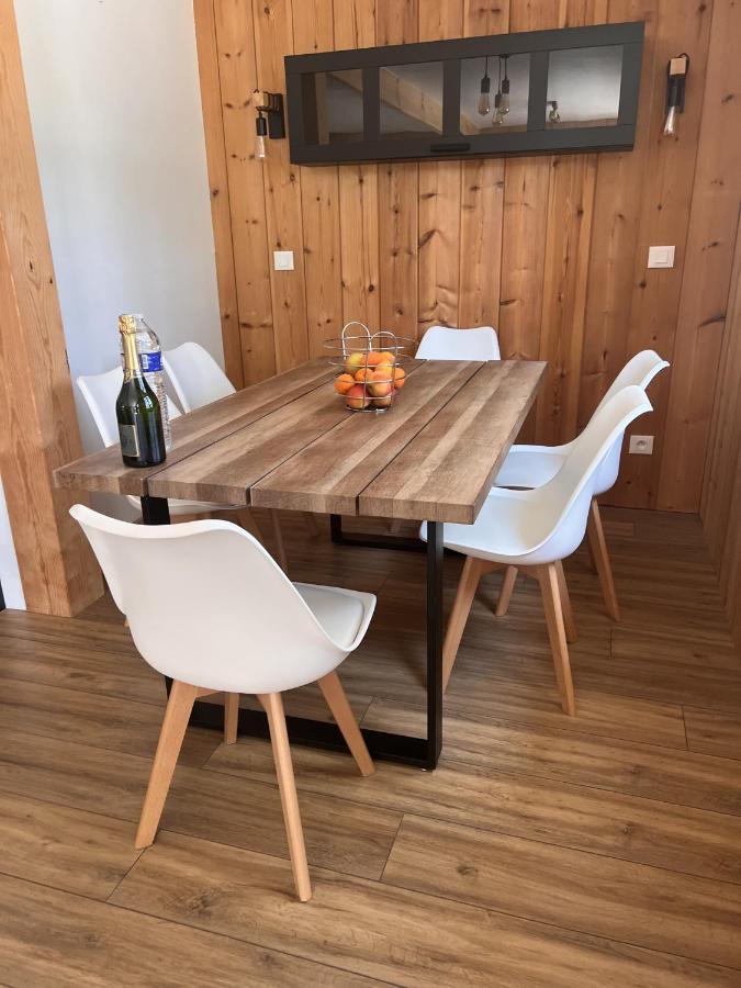 Chalet Du Bonheur - La Jenny Naturist Area 르 포르게 외부 사진