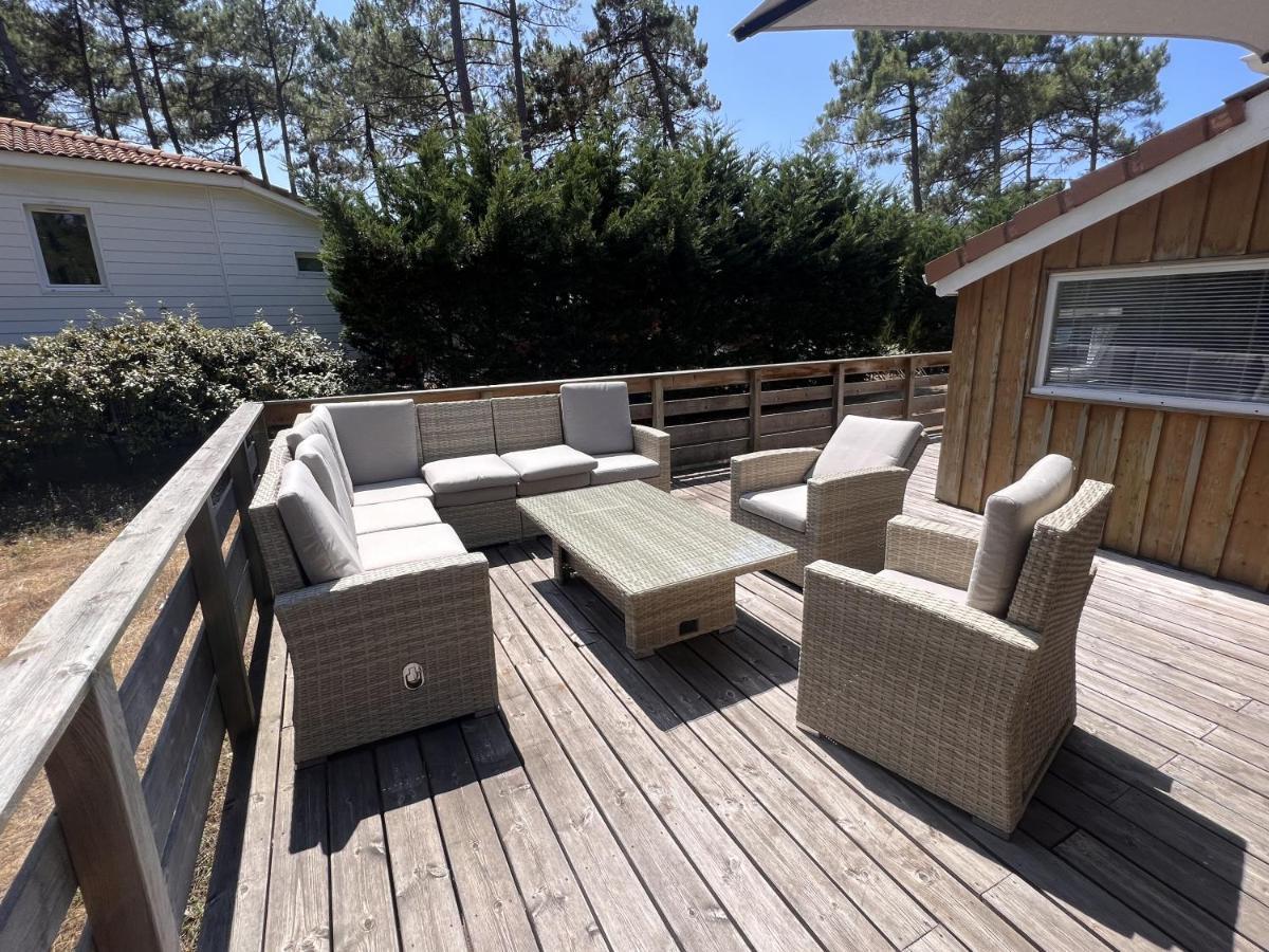 Chalet Du Bonheur - La Jenny Naturist Area 르 포르게 외부 사진
